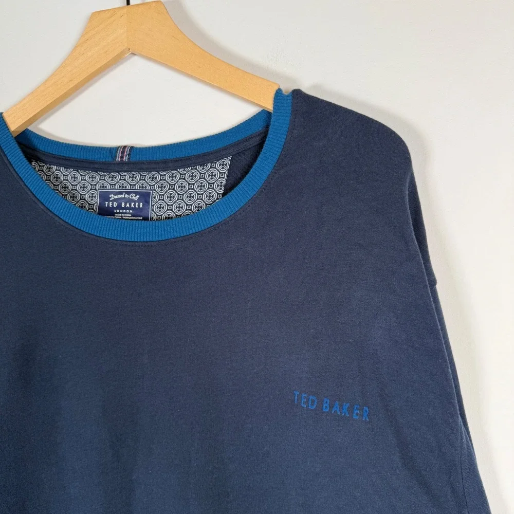 Ted Baker London Men's Classic Basic Crew Neck Sweater Light Blue Trim Casual XL
